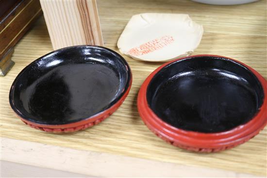 A Qianlong famille rose bowl and three blue and white plates